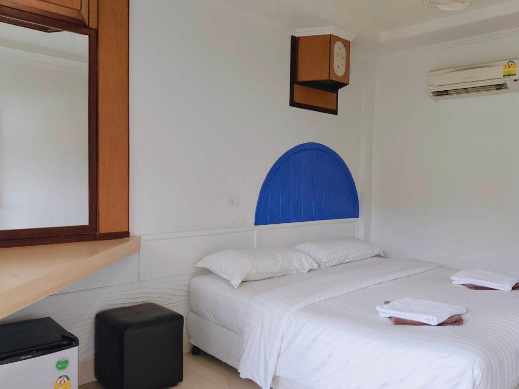 Simple Life Talay & Divers Resort – Koh Tao
